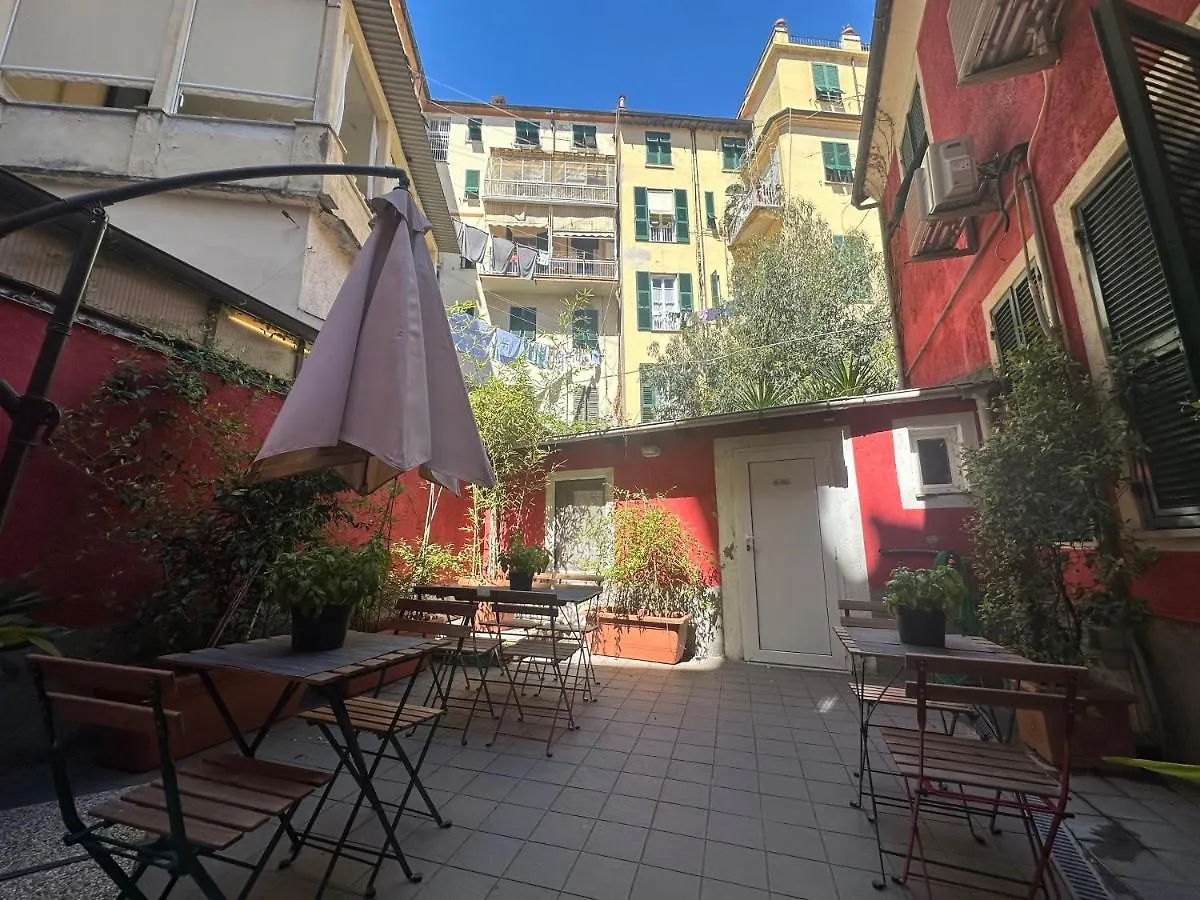 Boutique Hotel Novecento La Spezia 2*,  Itália
