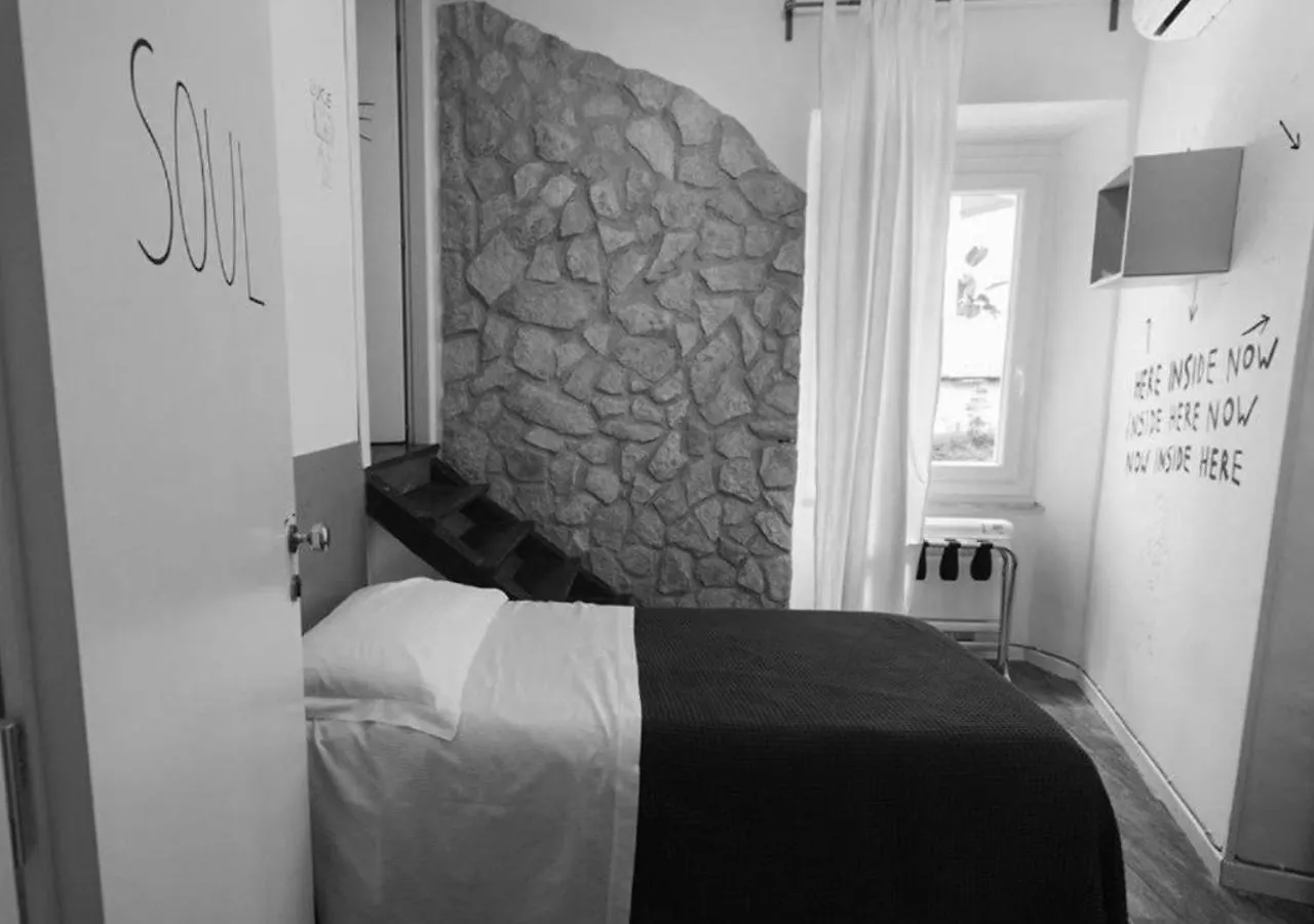 Boutique Hotel Novecento La Spezia 2*,  Itália