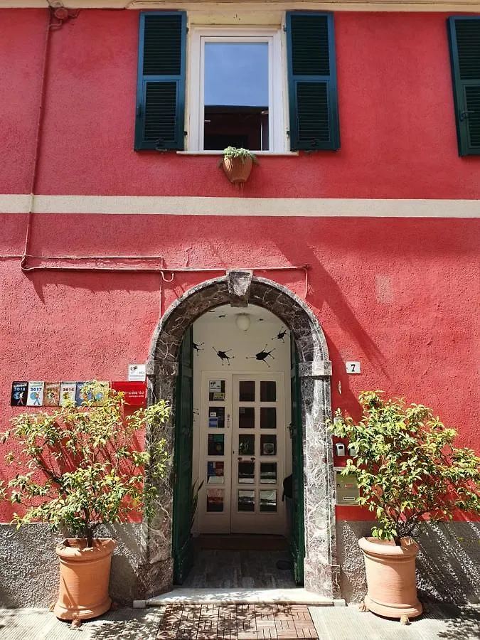 Boutique Hotel Novecento La Spezia 2*,  Italy